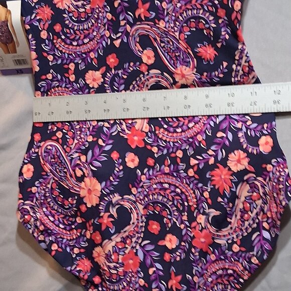 Lands' End Floral Women's One Piece Swimsuit - Picture 5 of 11